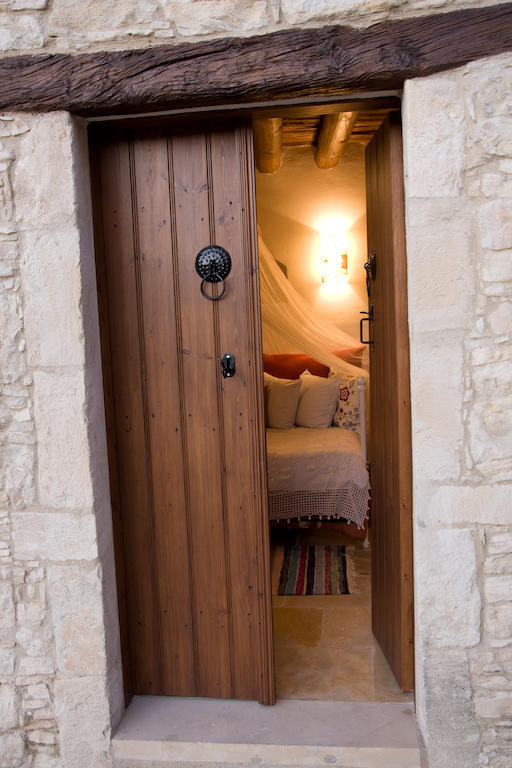 Xenios Cottages Лофу Номер фото