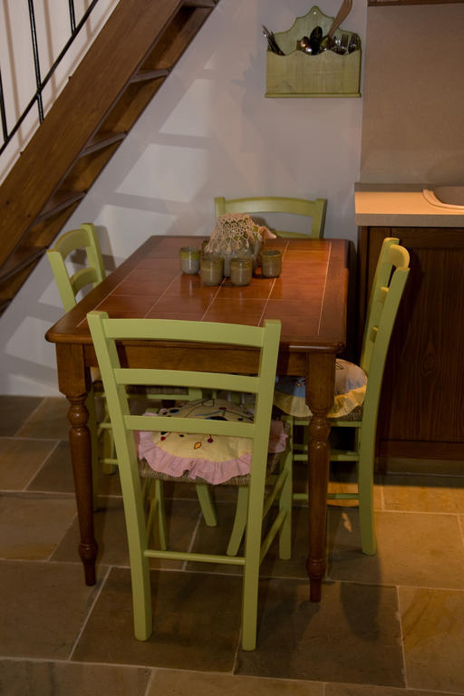 Xenios Cottages Лофу Номер фото